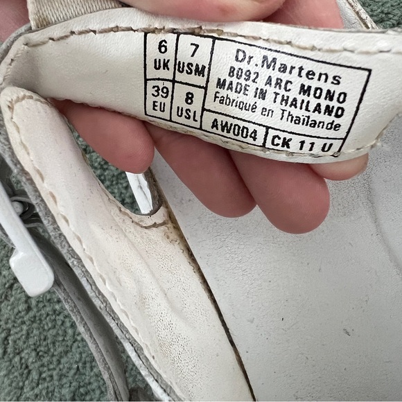 Dr. Martens Mono fisherman sandals - SOLD - Picture 8 of 10